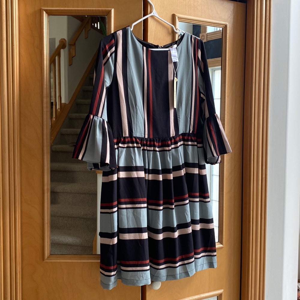 NEW dress